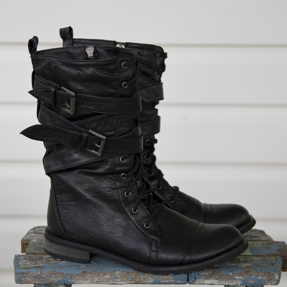 ☆CLEARANCE☆ GROOVE black combat boots